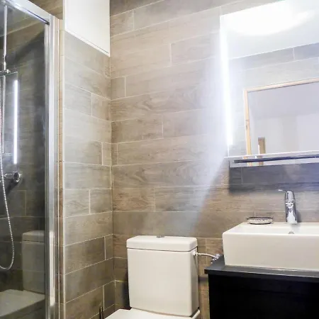 Apartment Studio Le Chalet Suisse-1 *